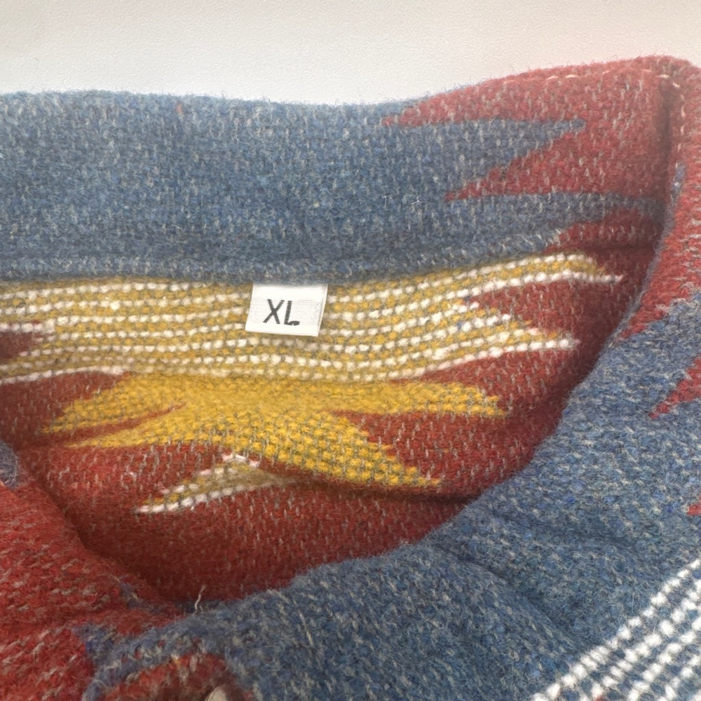 Aztec Pattern Lightweight Button Shirt Jacket Xl - image 5